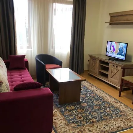 アパートホテル Dolomiti バンスコ