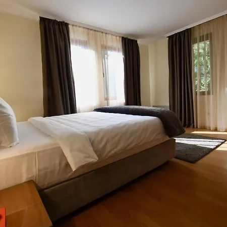 Dolomiti Apartmanhotel Banszko