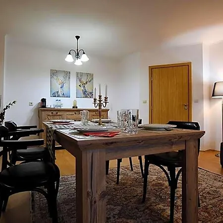 Dolomiti Lägenhetshotell 4*