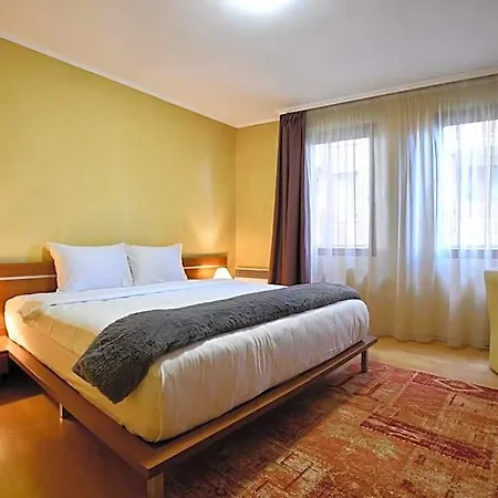 Aparthotel Dolomiti 4*